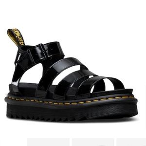 DR. MARTENS BLAIRE PLATFORM SANDAL NWOB SZ 8